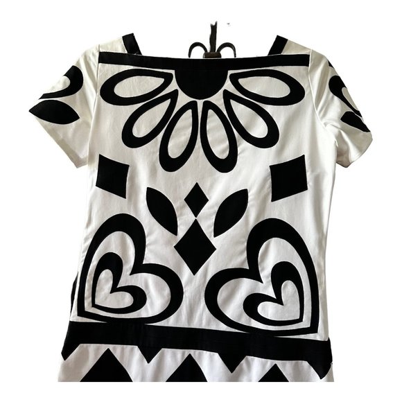1.3K MOSCHINO Geometric Appliqués Cotton Blend Black White Mini Dress Size 10 - Picture 5 of 10